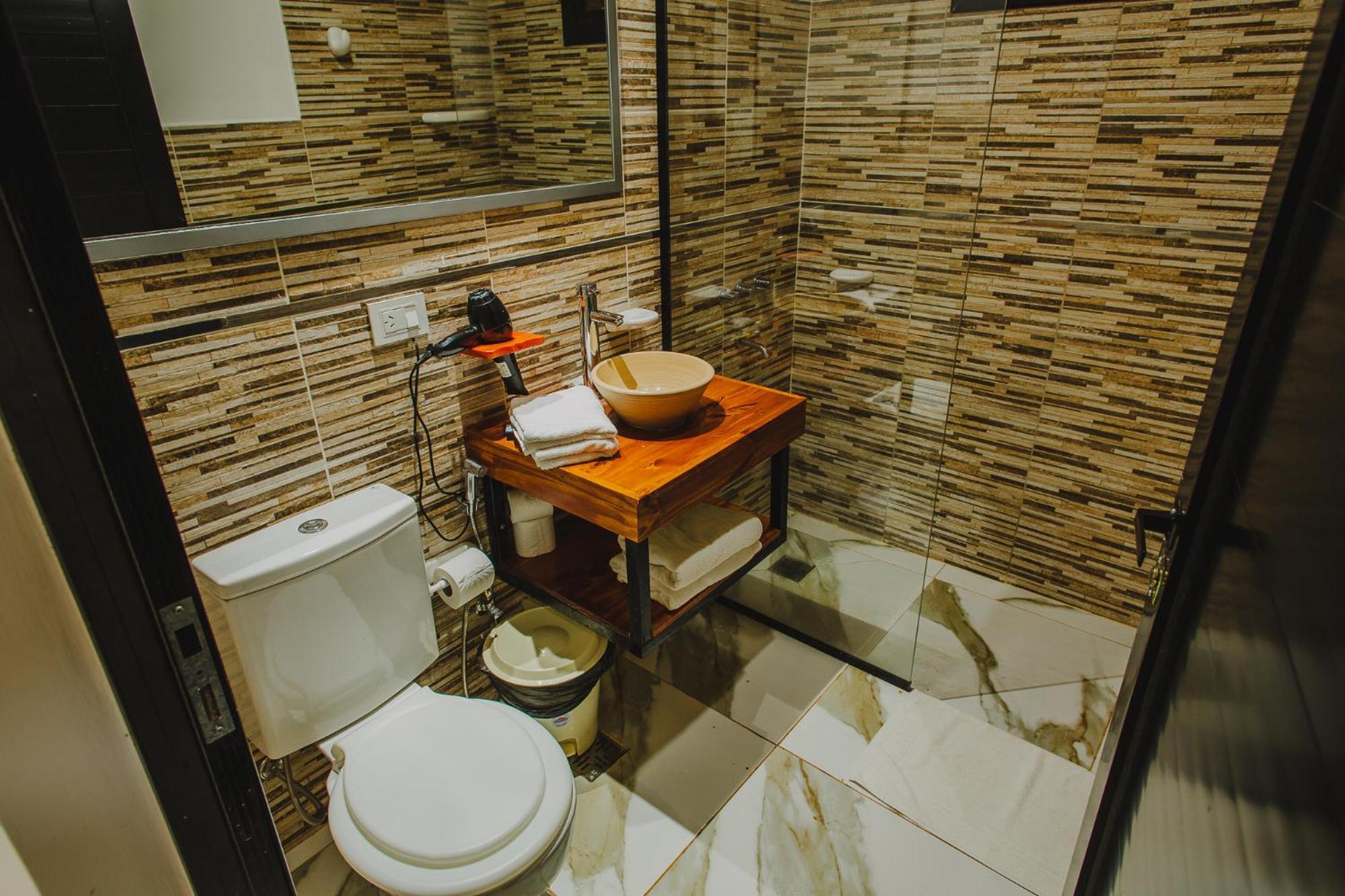 Hotel Carmen Пуерто Игуасу Екстериор снимка