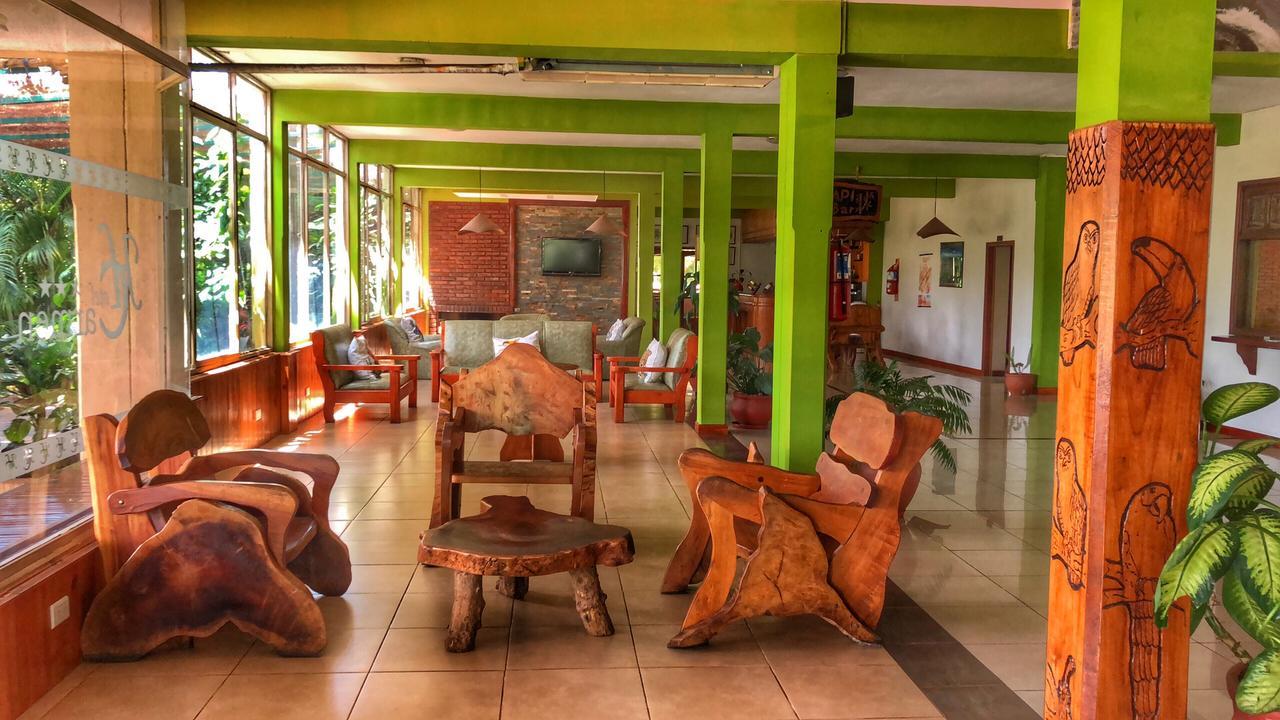 Hotel Carmen Пуерто Игуасу Екстериор снимка